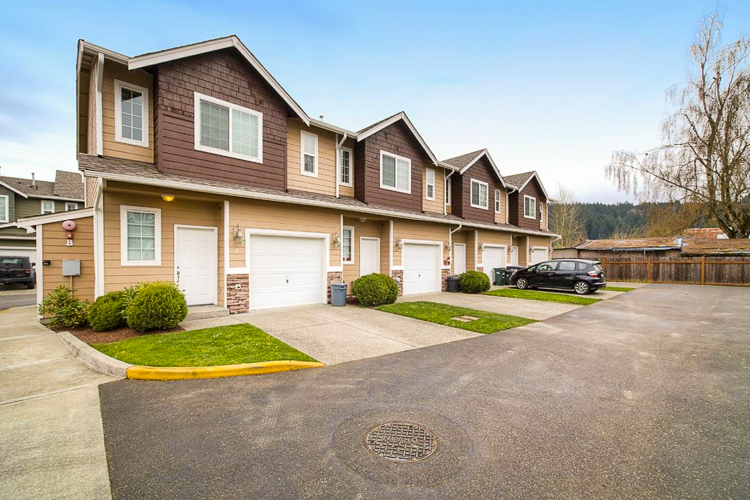 Sumner Square Townhomes