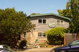Kenwood Court