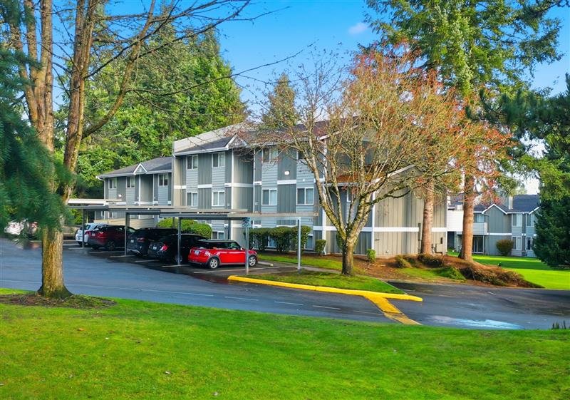 Olympic Heights apartments in Olympia, WA