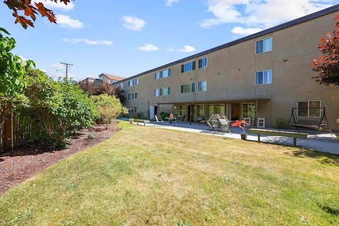 Eastwynd apartments in Bremerton, WA