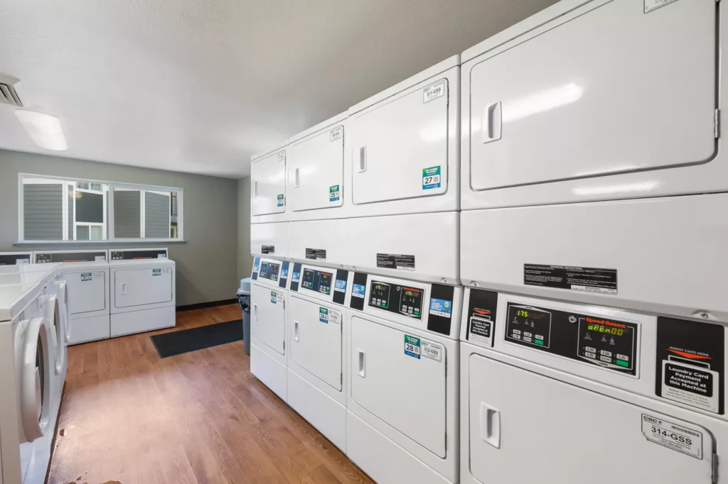 Benson Village apartments in Kent, WA