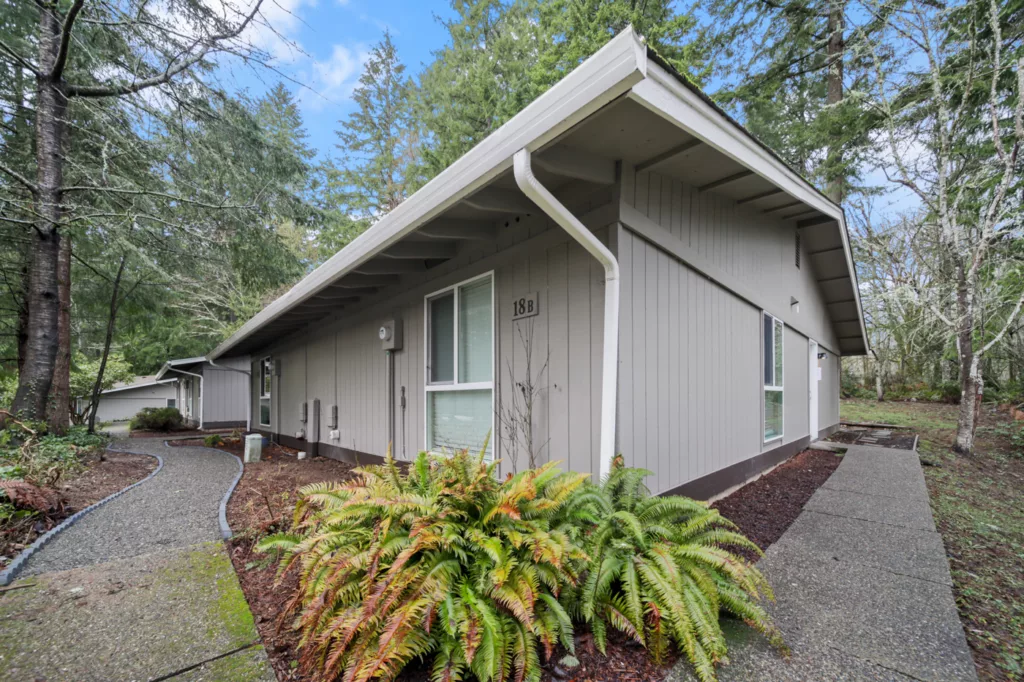 Exterior at Butler Cove apartments in Olympia, WA