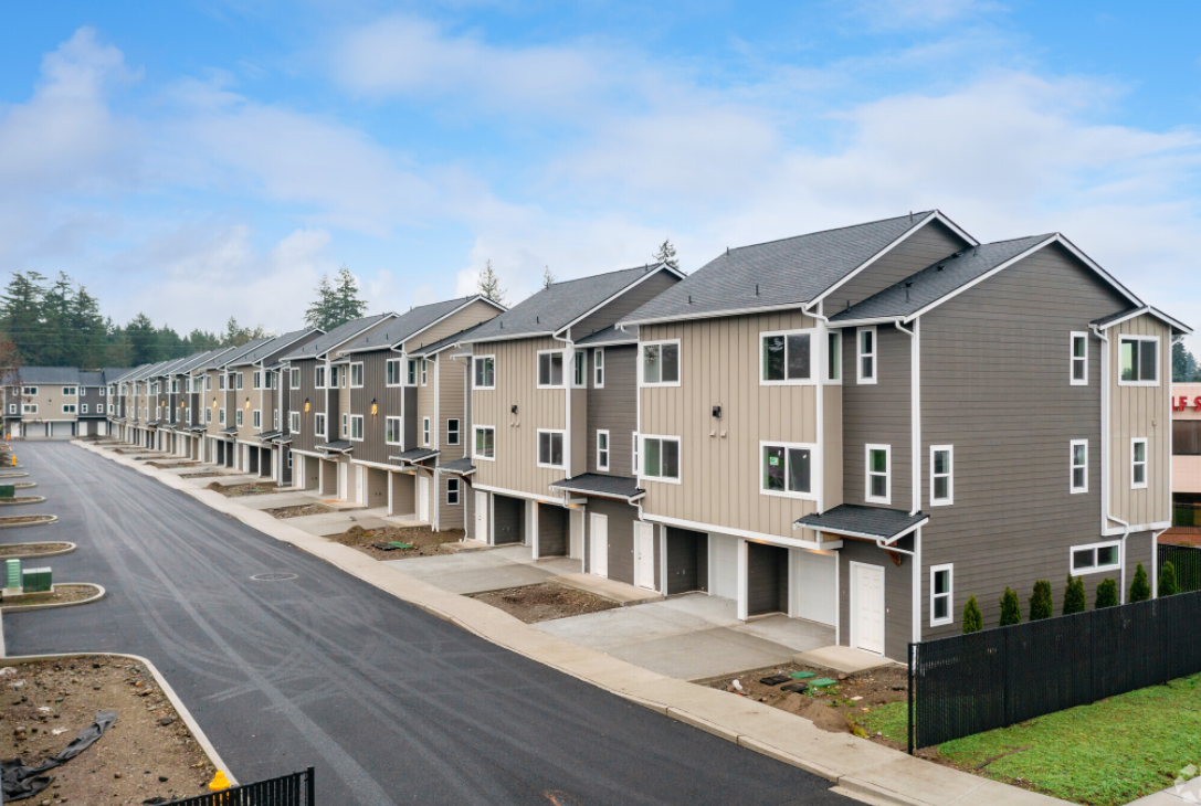 Entrance at Coventry Villas apartments in Parkland, WA