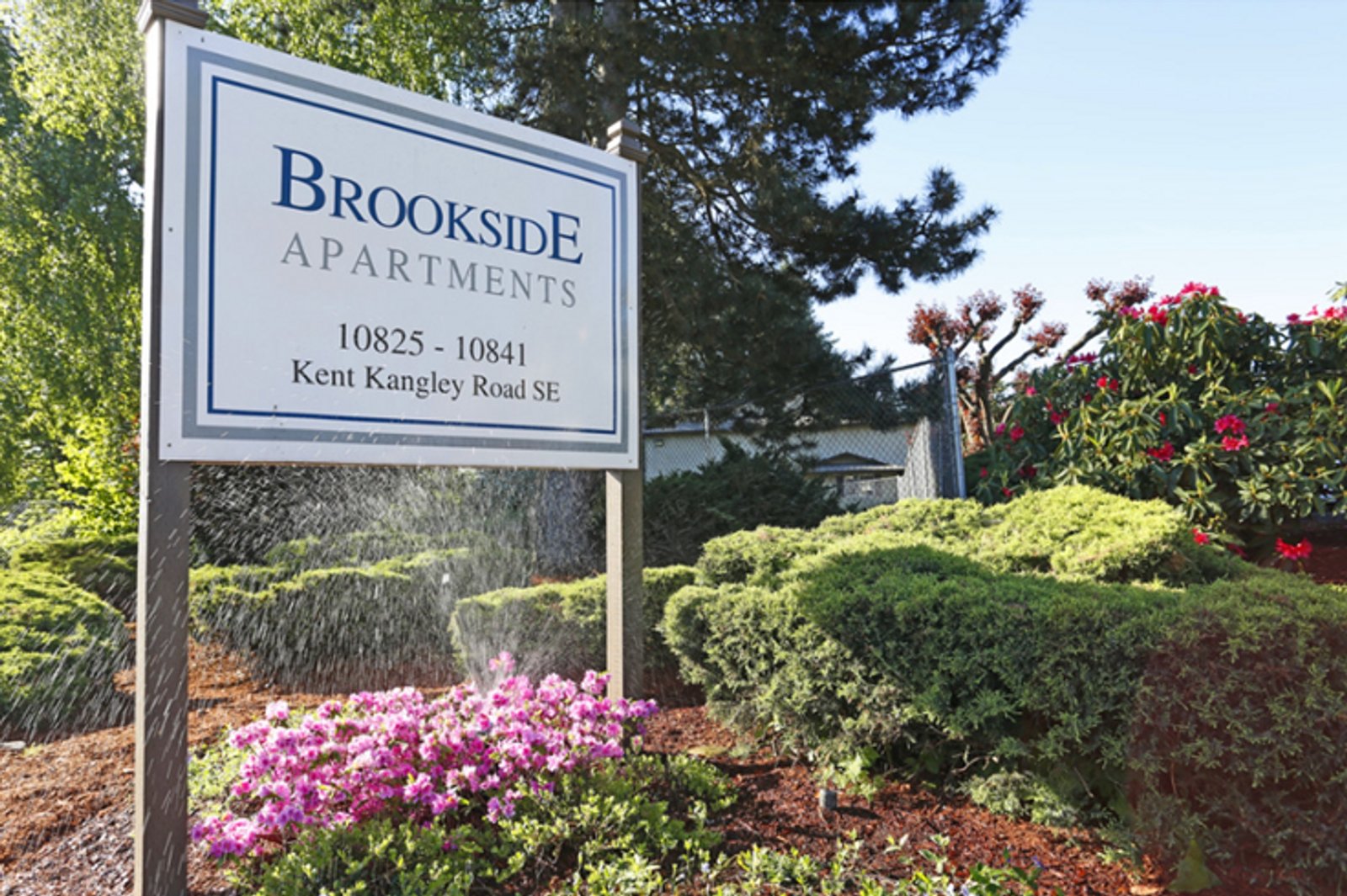Exterior at Brookside apartments in Kent, WA