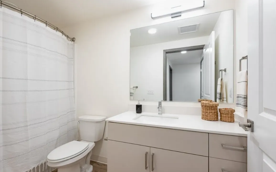 Nisqually Landing apartments in Yelm, WA